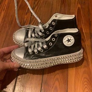 STUDDED CONVERSE!! NEVER WORN. RHINESTONE